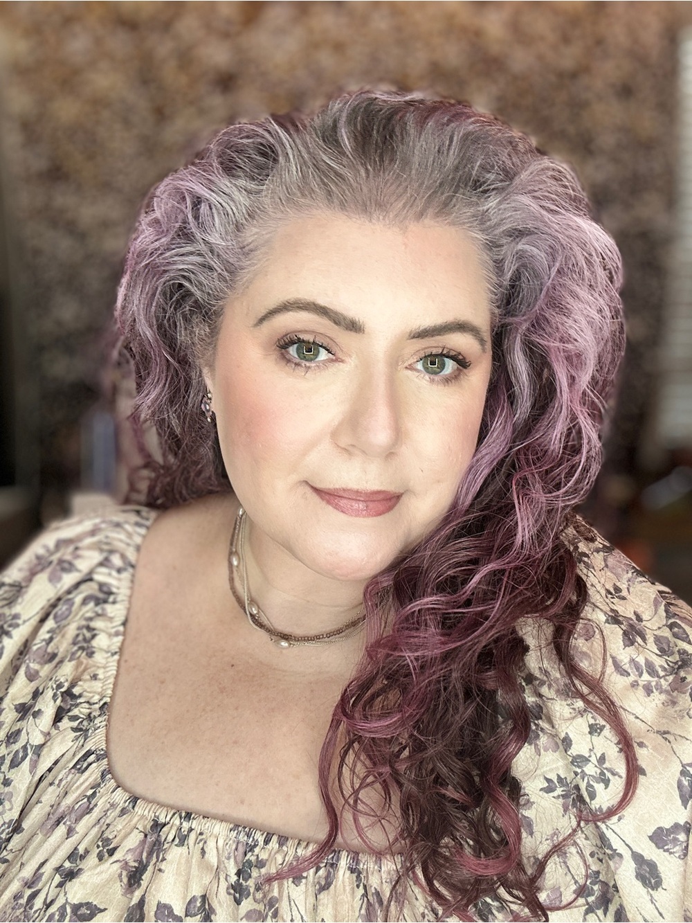 9/22 Redmoon76 Live: Your Personal Esthetician & Makeup Artist- Makeup, Skincare - Picture 2 of 16